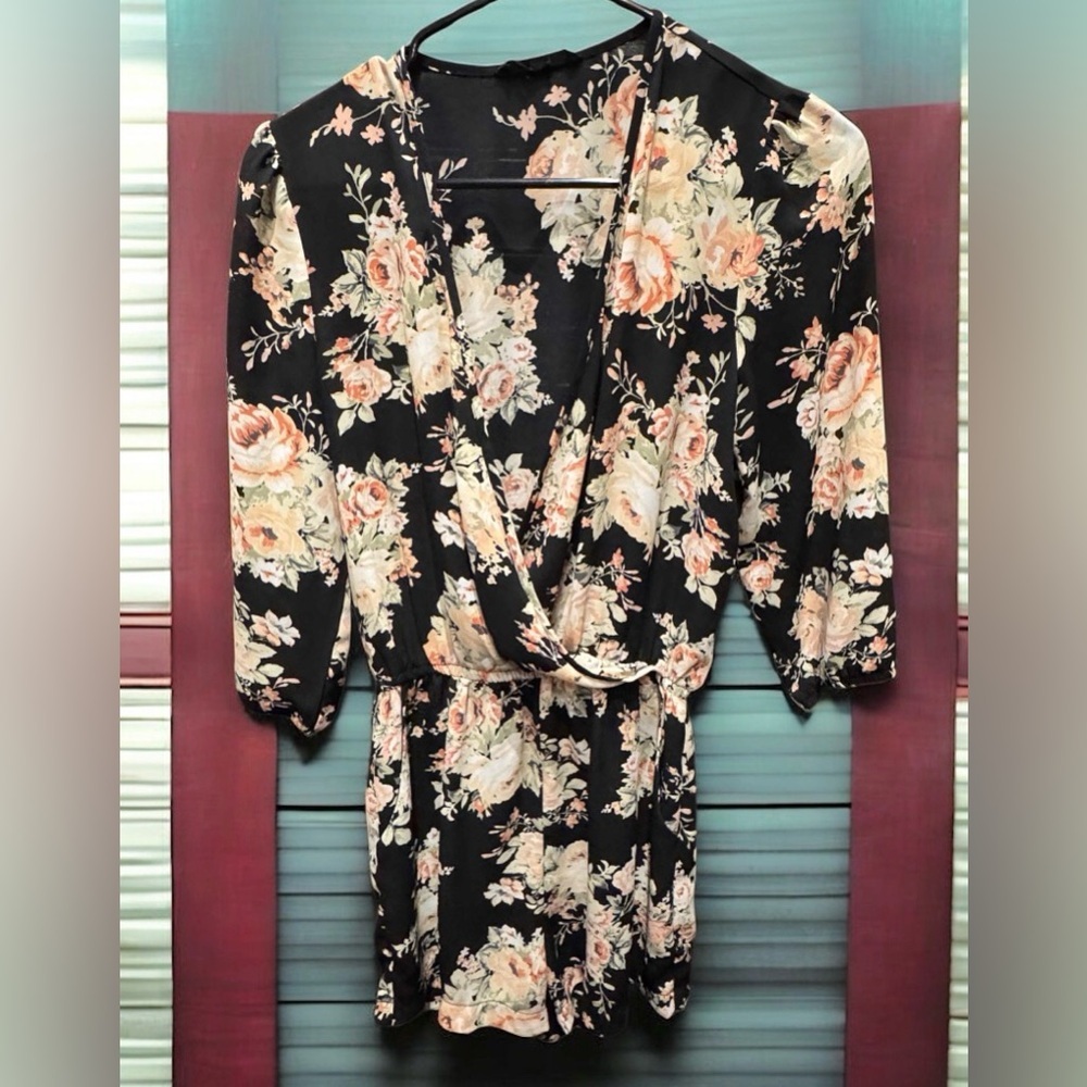 Floral Black wrap ROMPER SMALL pit to pit 16in length 31in